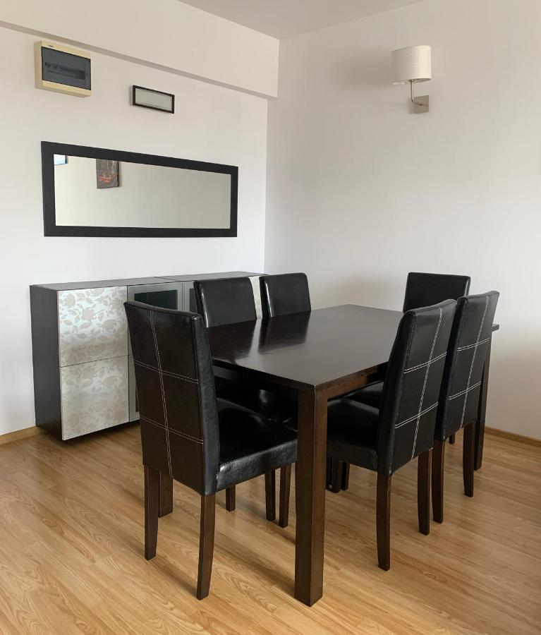 Sunny Central Apartments Suceava Exterior foto
